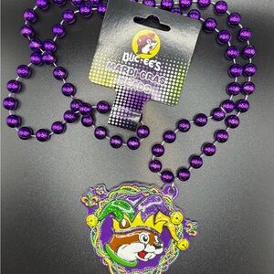 Buc-ee's Festive Purple Mardi Gras Beads